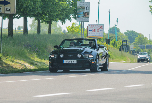 Ford Mustang GT Convertible 2013