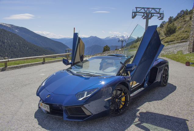 Lamborghini Aventador LP700-4 Roadster