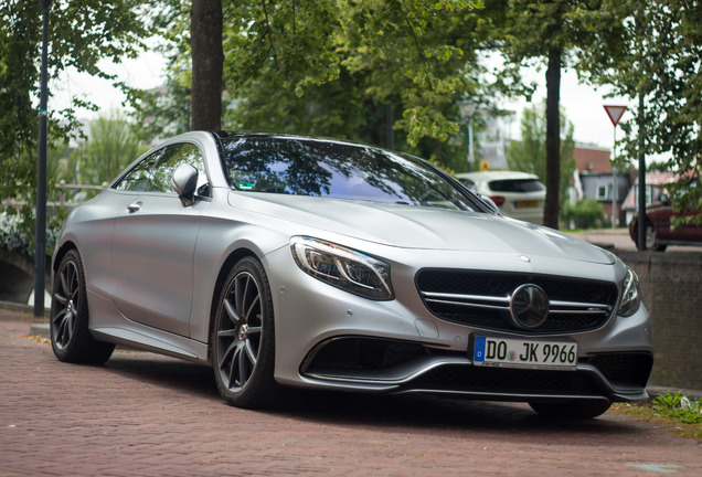 Mercedes-Benz S 63 AMG Coupé C217