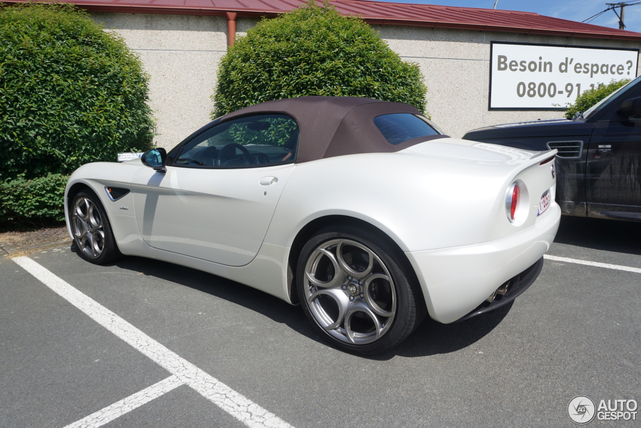 Alfa Romeo 8C Spider