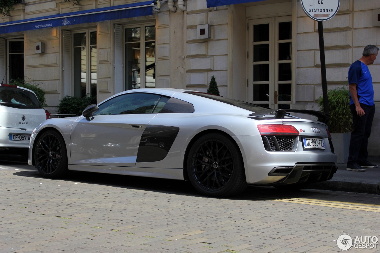 Audi R8 V10 Plus 2015