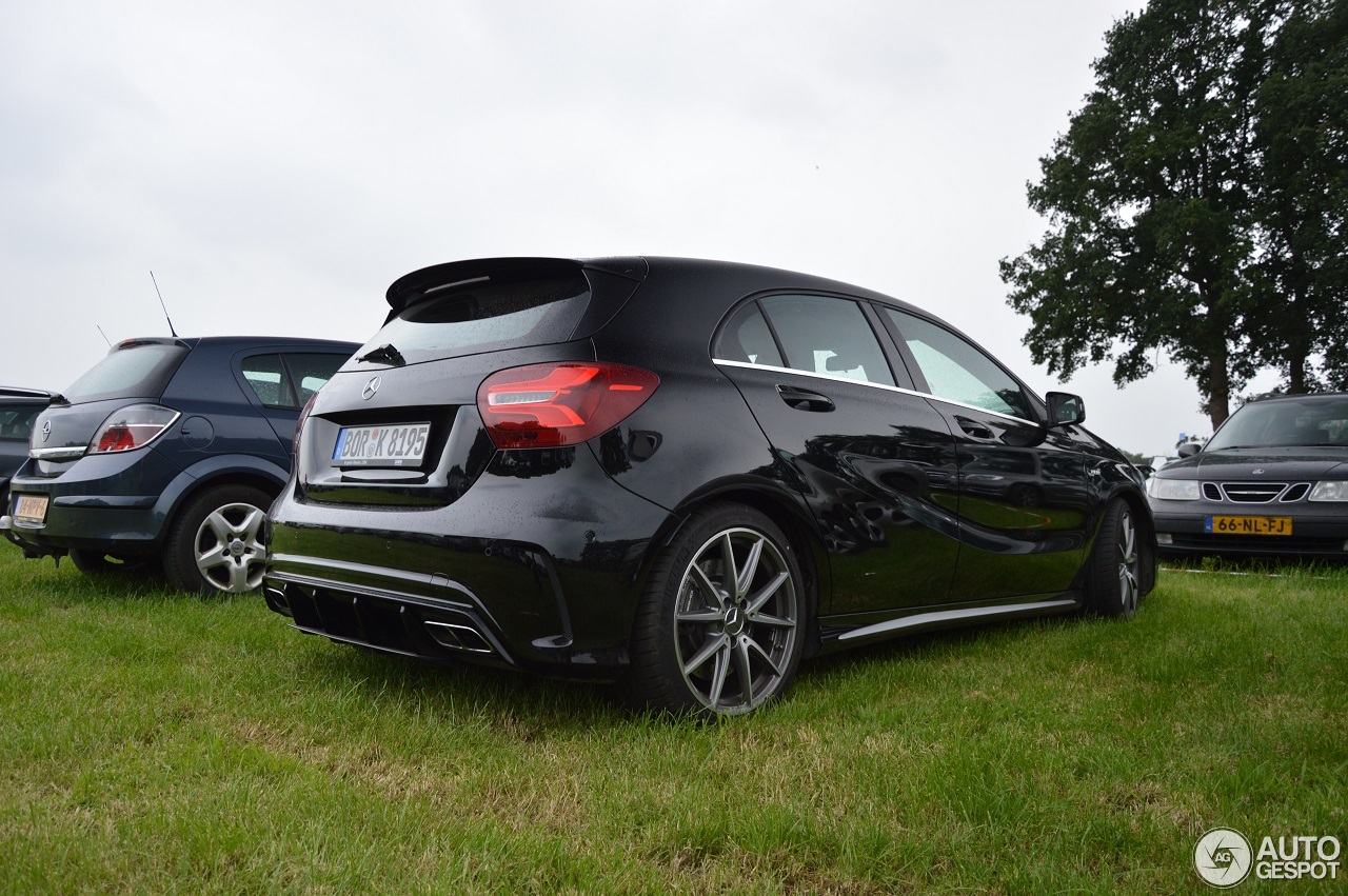 Mercedes-AMG A 45 W176 2015