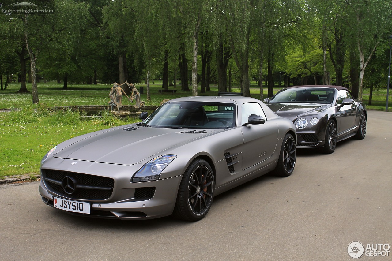 Mercedes-Benz SLS AMG