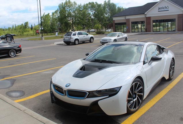 BMW i8