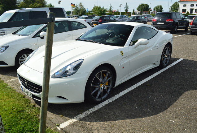 Ferrari California