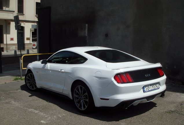 Ford Mustang GT 2015