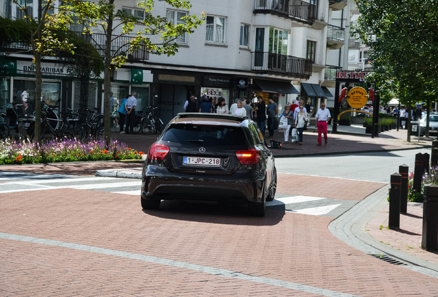 Mercedes-Benz A 45 AMG