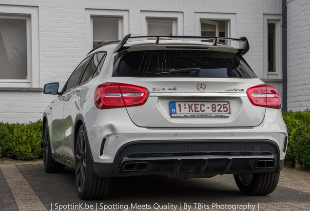 Mercedes-Benz GLA 45 AMG X156