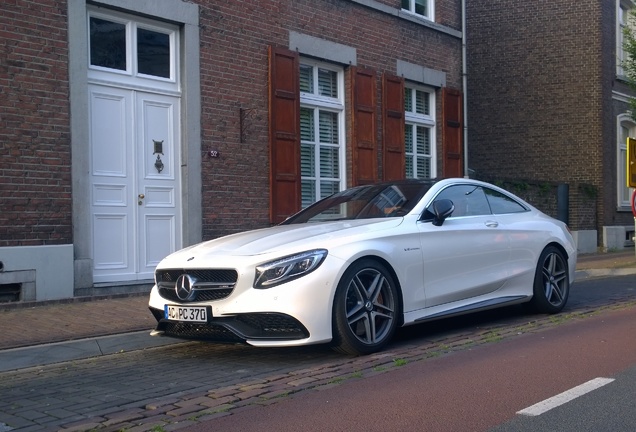 Mercedes-Benz S 63 AMG Coupé C217