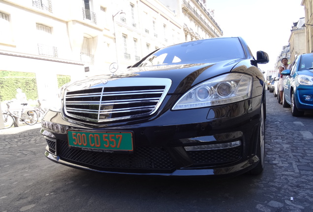 Mercedes-Benz S 65 AMG V221 2010