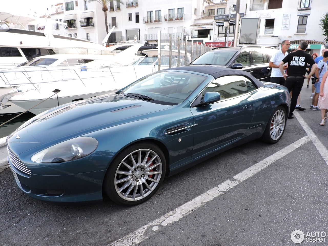 Aston Martin DB9 Volante