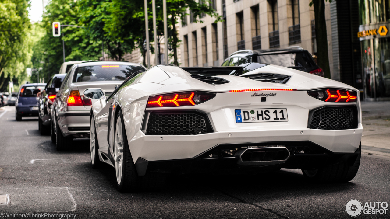 Lamborghini Aventador LP700-4 Roadster