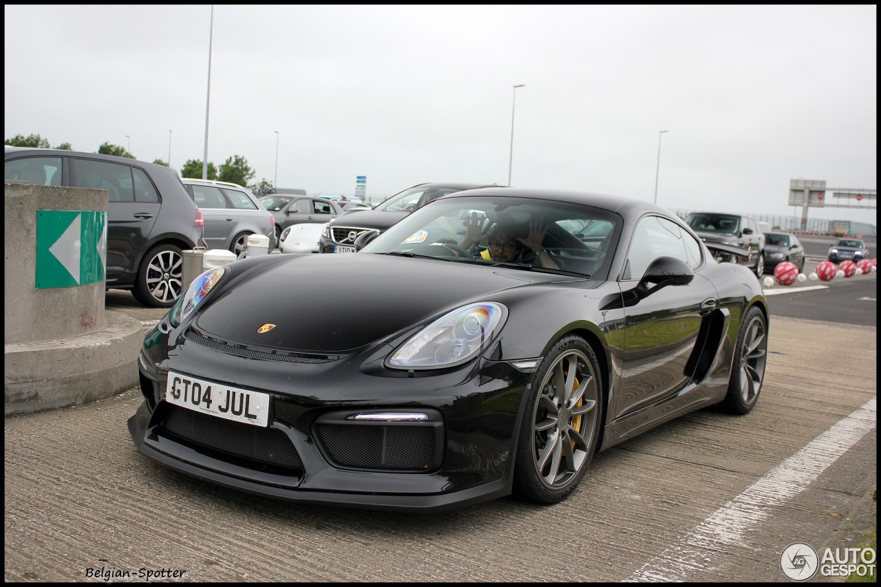 Porsche 981 Cayman GT4