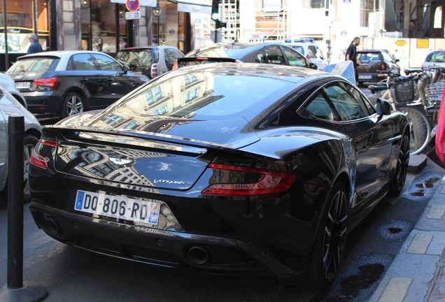 Aston Martin Vanquish 2013