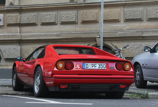 Ferrari 328 GTS