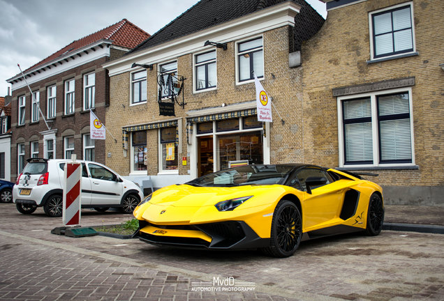 Lamborghini Aventador LP750-4 SuperVeloce Roadster