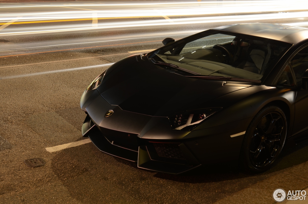 Lamborghini Aventador LP700-4