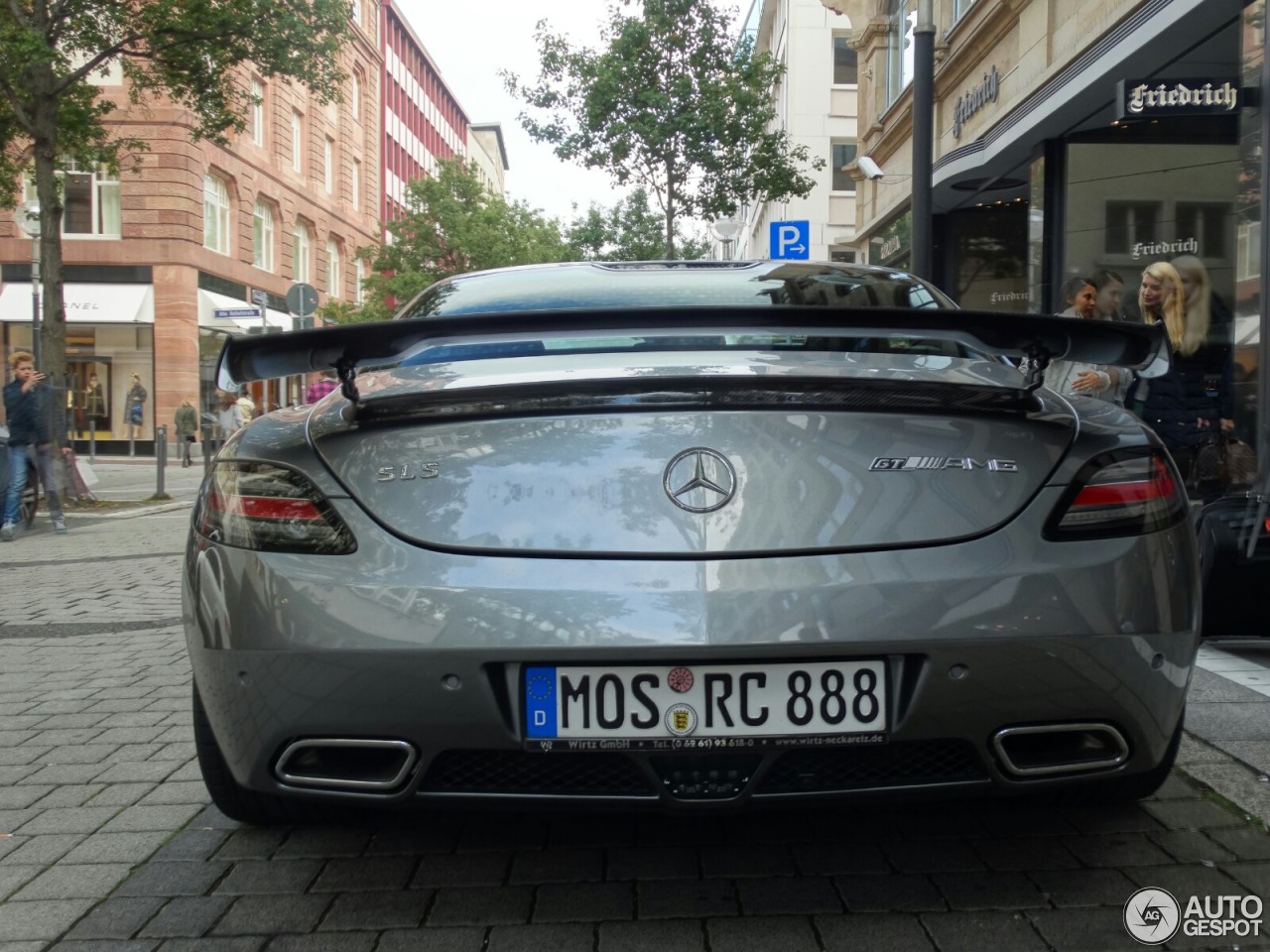 Mercedes-Benz SLS AMG GT Final Edition