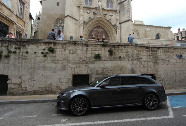 Audi RS6 Avant C7 2015