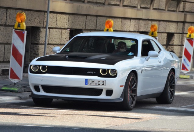 Dodge Challenger SRT Hellcat