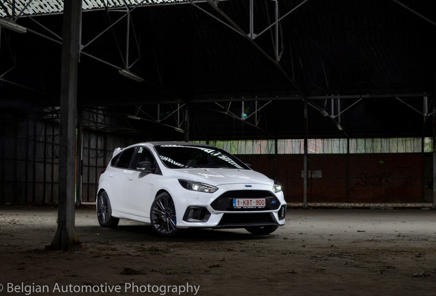 Ford Focus RS 2015