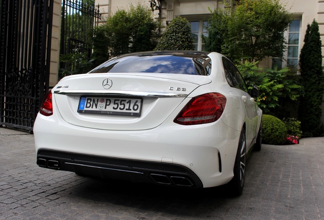 Mercedes-AMG C 63 W205