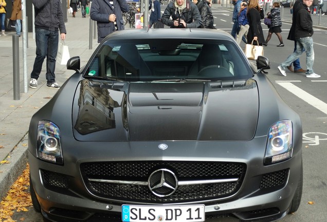 Mercedes-Benz SLS AMG GT Final Edition