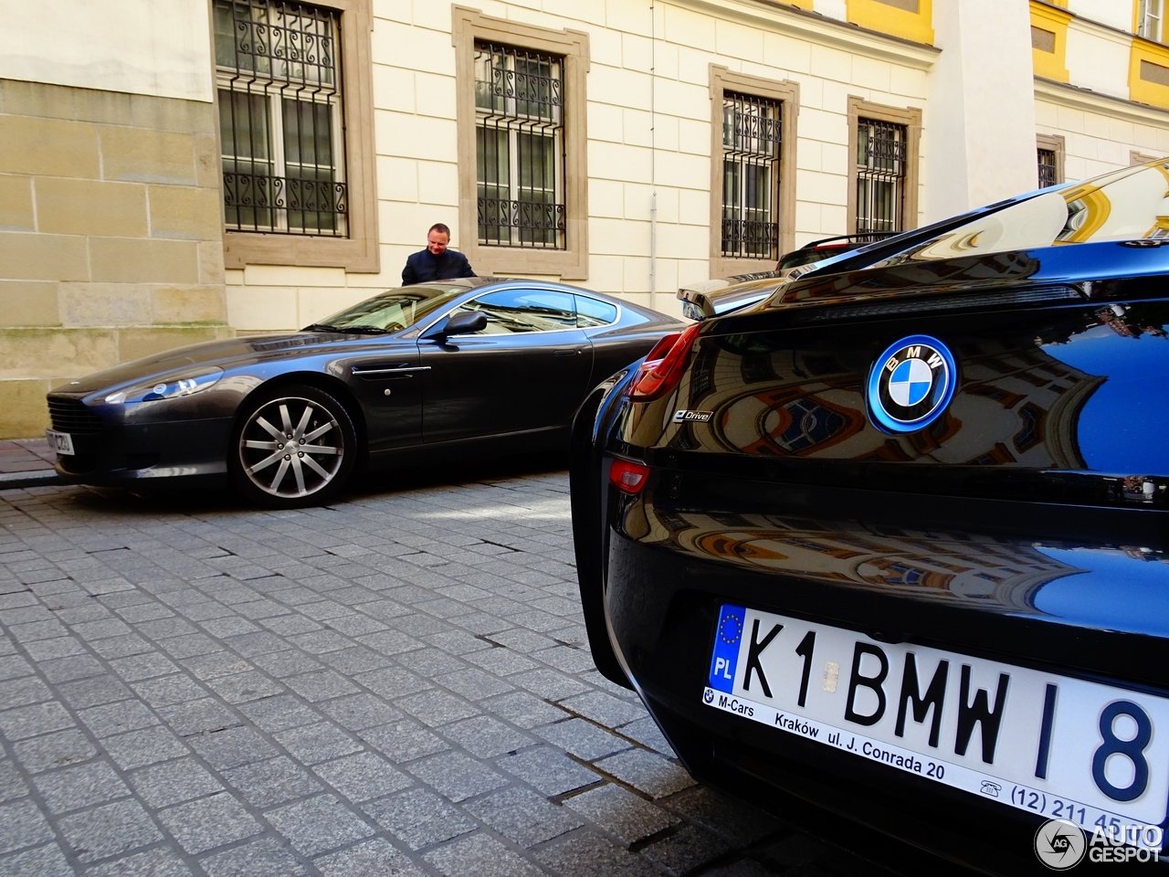 Aston Martin DB9