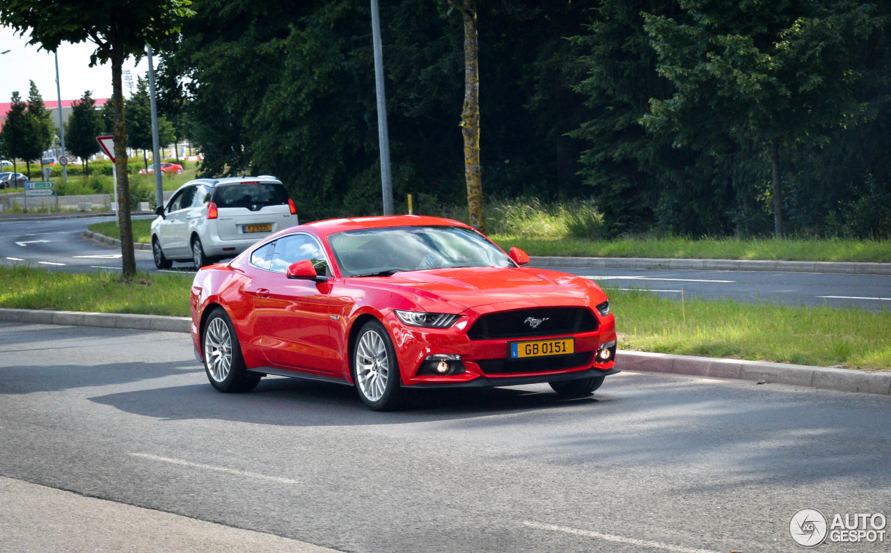 Ford Mustang GT 2015