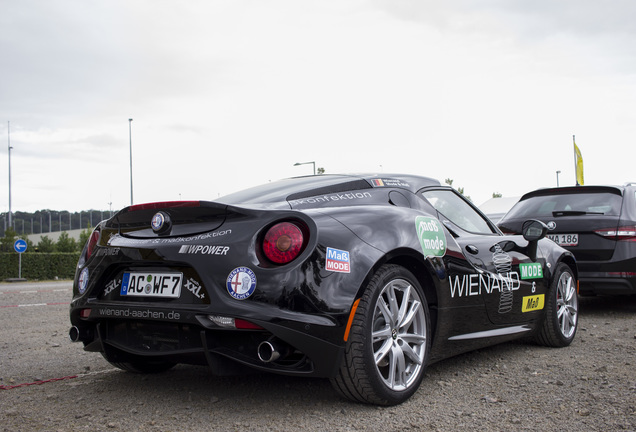 Alfa Romeo 4C Coupé