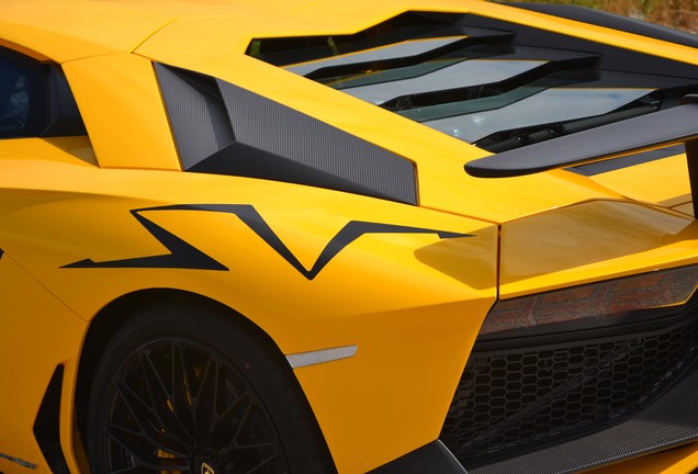 Lamborghini Aventador LP750-4 SuperVeloce