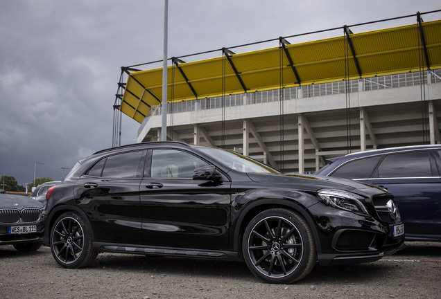 Mercedes-AMG GLA 45 X156