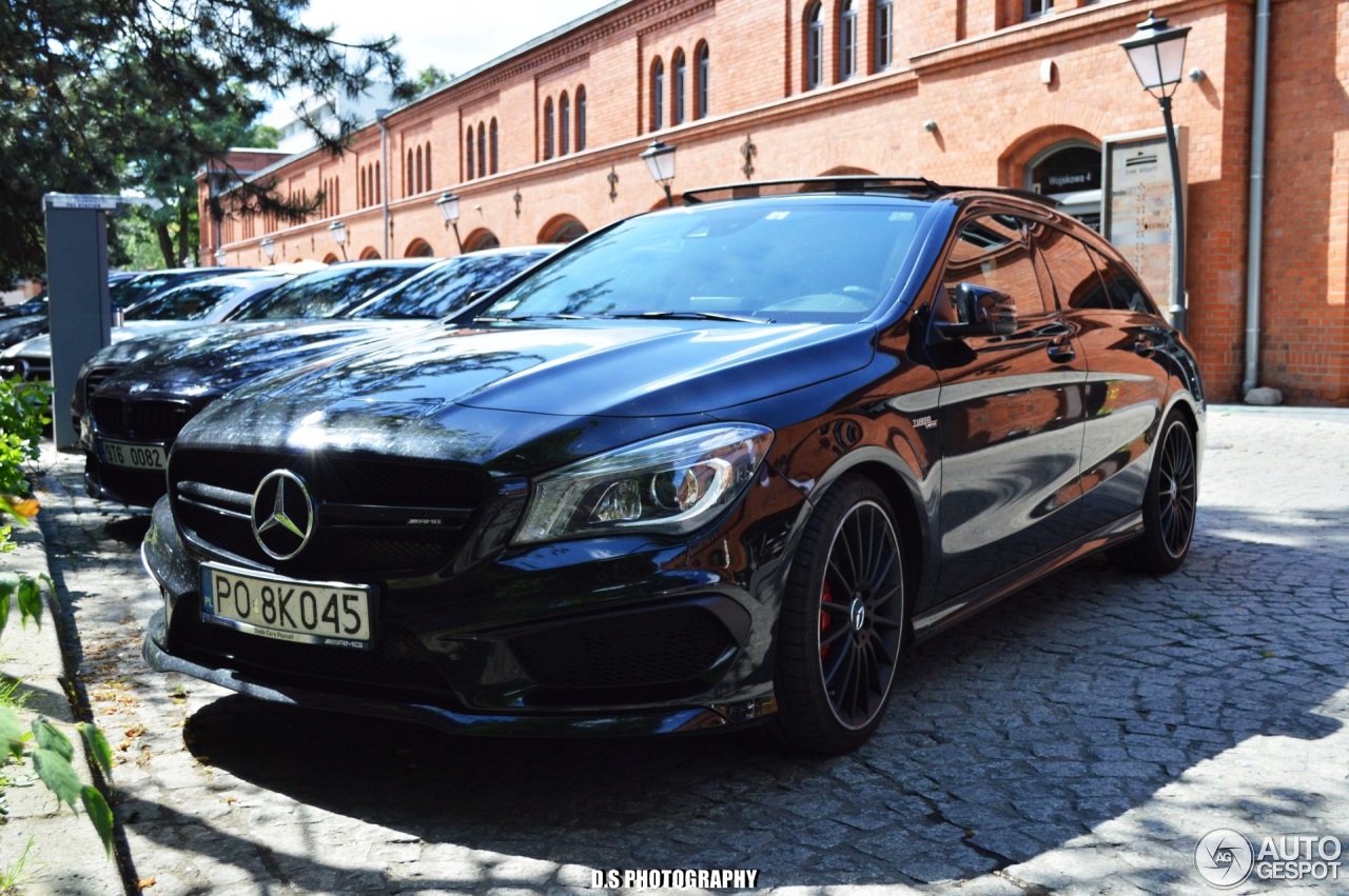 Mercedes-Benz CLA 45 AMG Shooting Brake