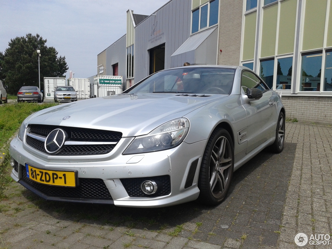 Mercedes-Benz SL 63 AMG