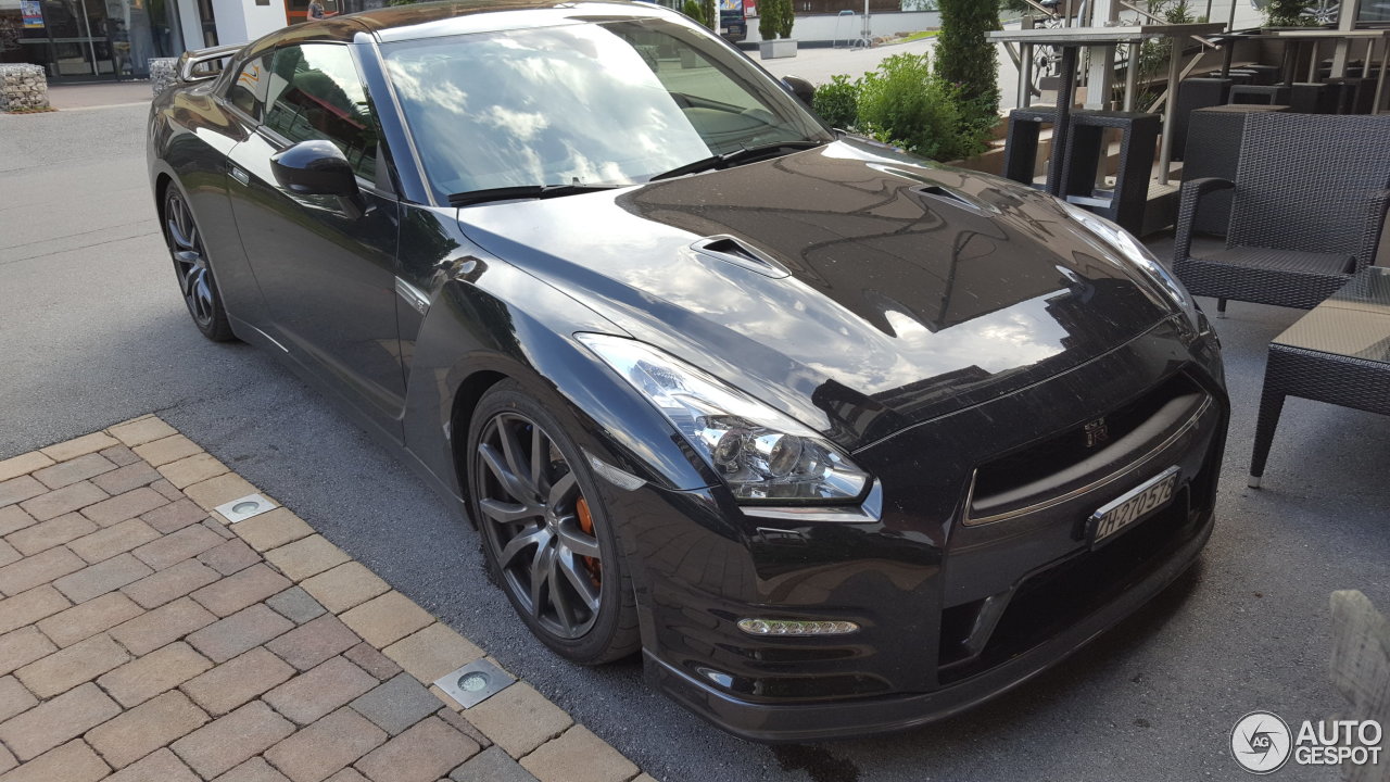 Nissan GT-R 2013