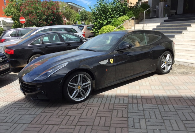 Ferrari FF