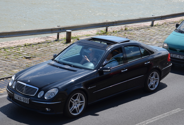 Mercedes-Benz E 55 AMG