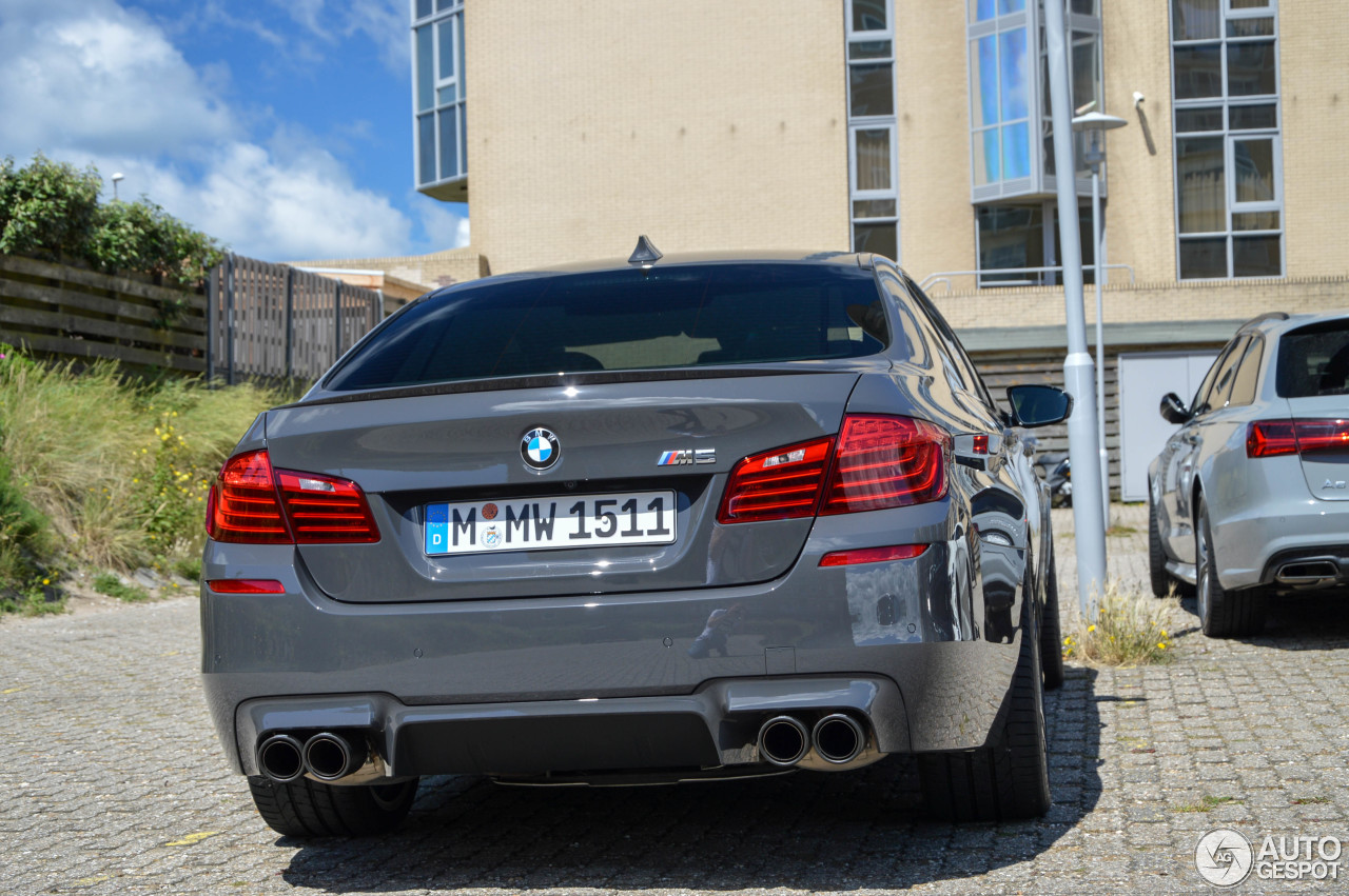 BMW M5 F10 2014 Performance Edition