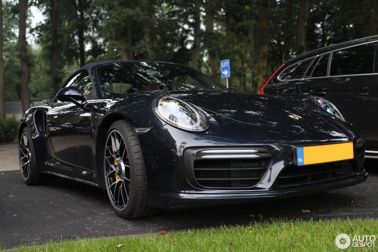 Porsche 991 Turbo S Cabriolet MkII