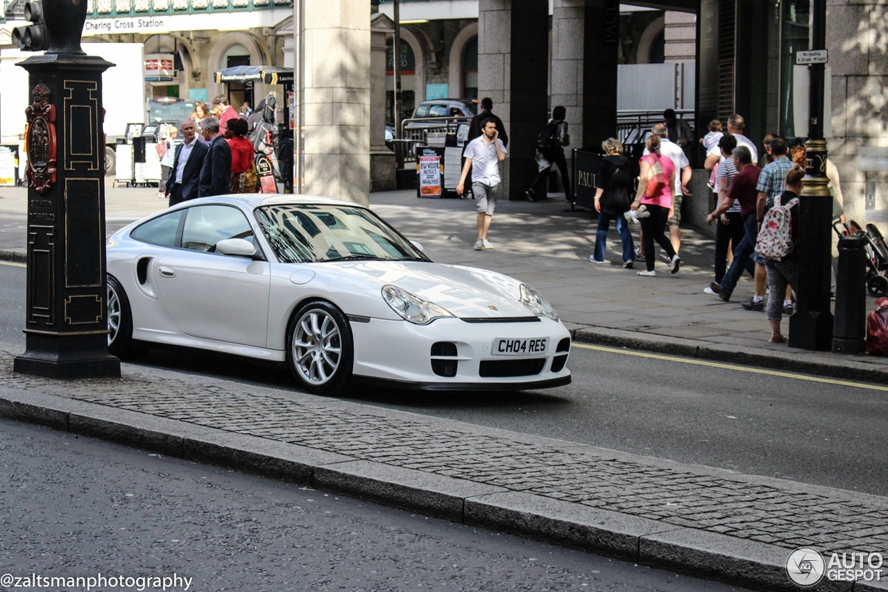 Porsche 996 GT2