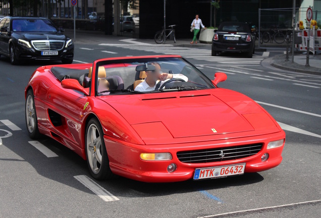 Ferrari F355 Spider