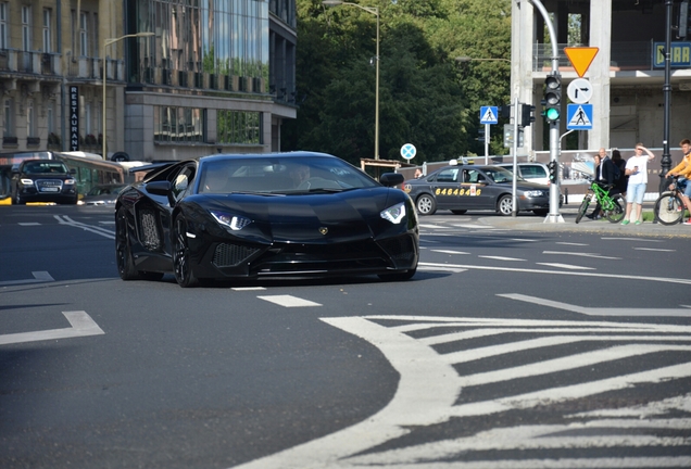 Lamborghini Aventador LP750-4 SuperVeloce