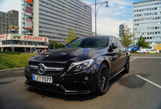 Mercedes-AMG C 63 S W205