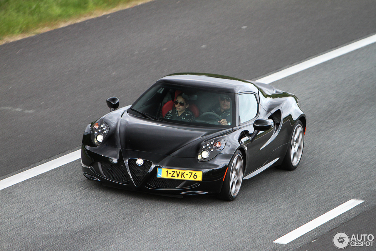 Alfa Romeo 4C Coupé