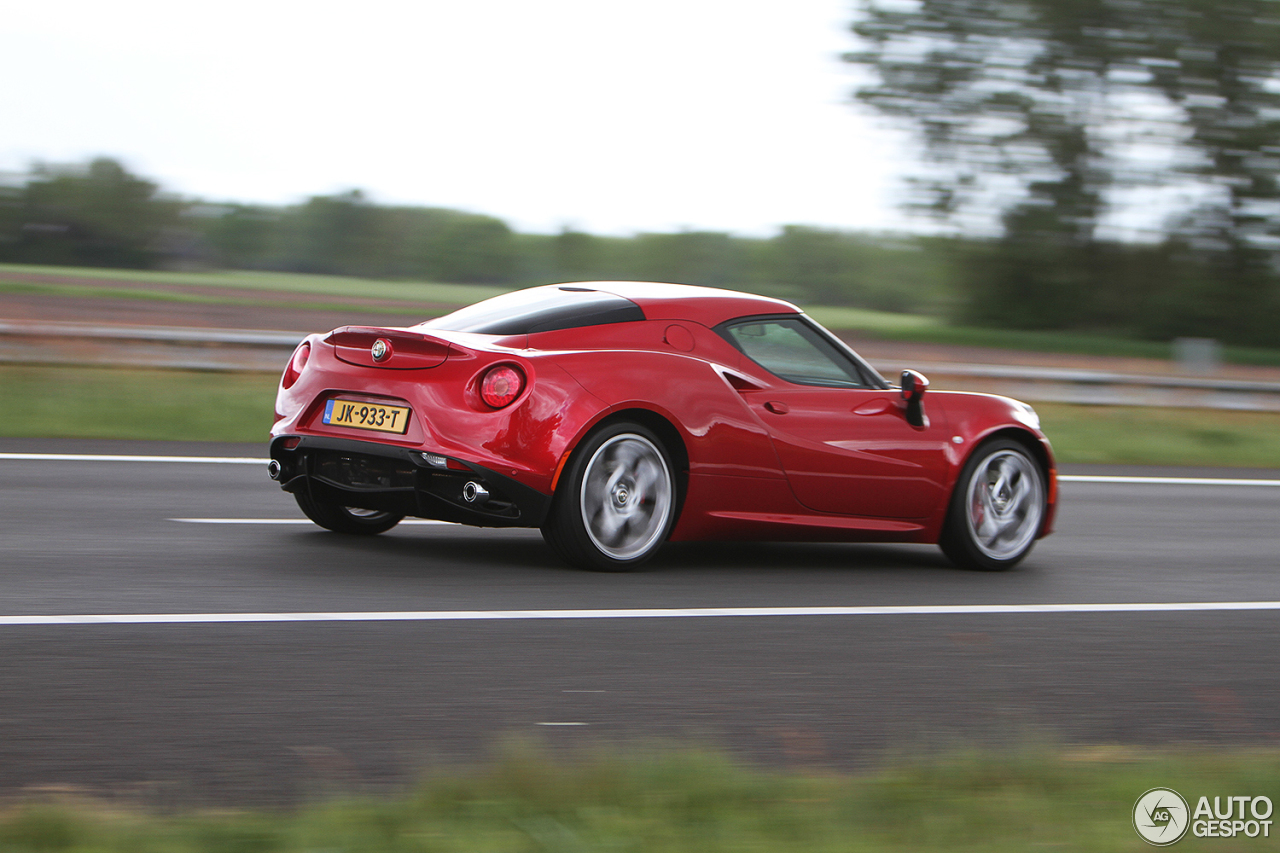 Alfa Romeo 4C Coupé