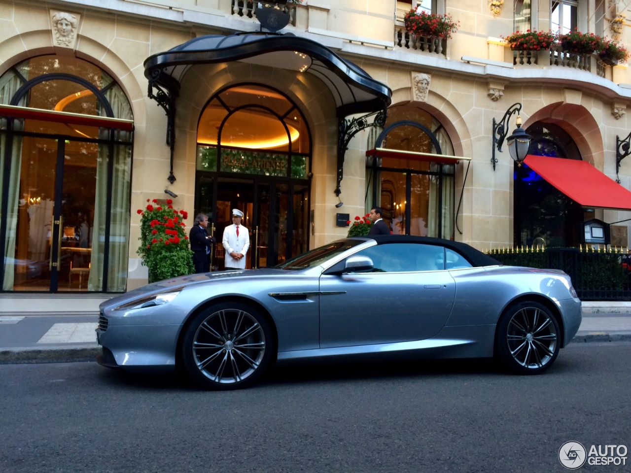 Aston Martin DB9 Volante 2013