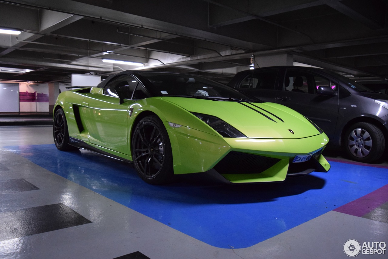 Lamborghini Gallardo LP570-4 Spyder Performante