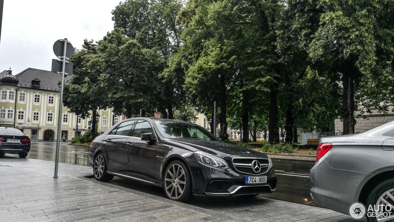 Mercedes-Benz E 63 AMG S W212