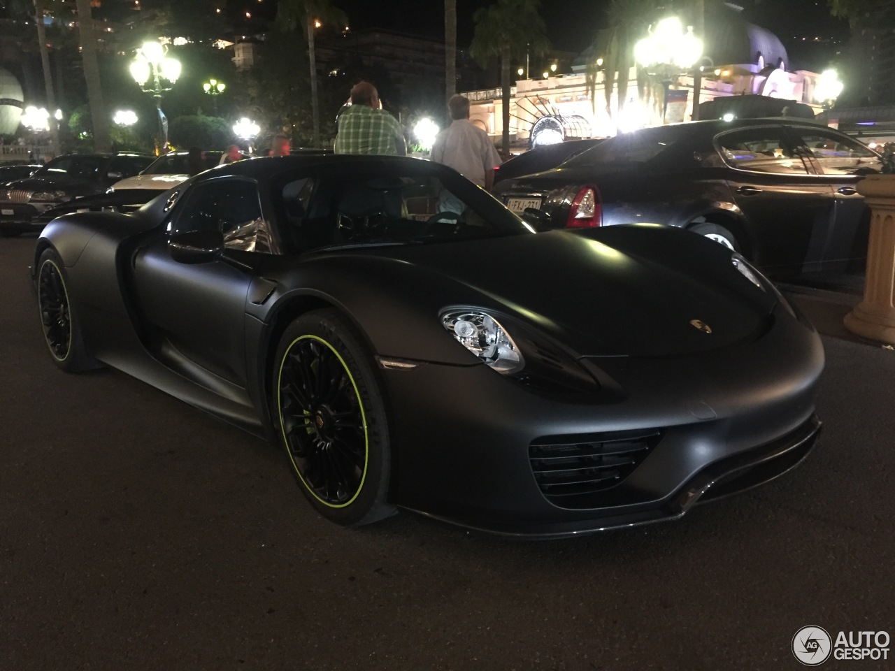 Porsche 918 Spyder Weissach Package