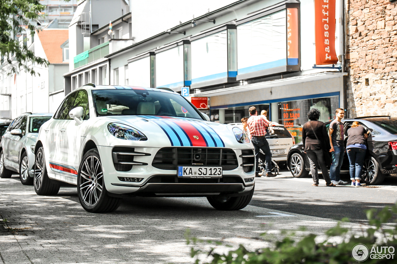 Porsche 95B Macan Turbo